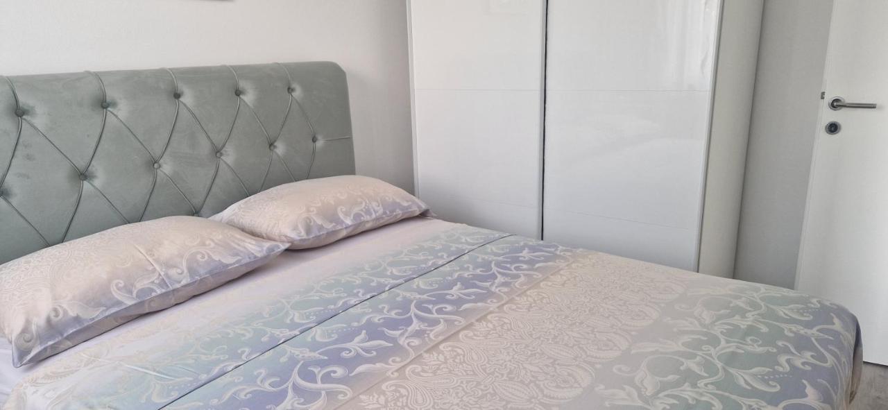 Apartmani Assa Krk Krk Town Luaran gambar