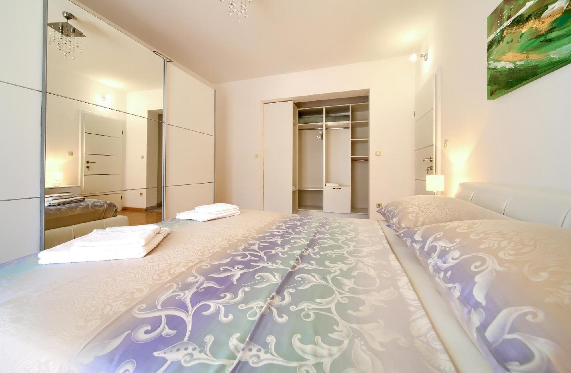 Apartmani Assa Krk Krk Town Luaran gambar